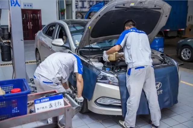 驚天秘聞: 開車去4S店做保養(yǎng)要花多少錢？
